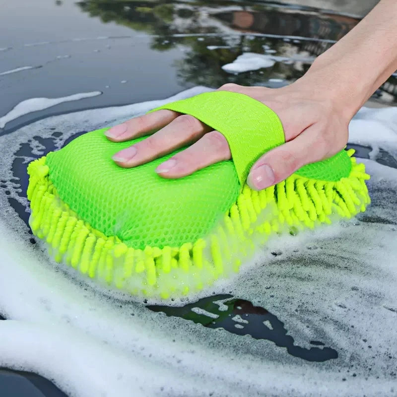 Guante y esponja de microfibra para lavado de auto